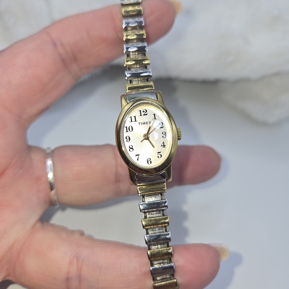 Timex Goldtone and Silvertone Strerchy Band Watch